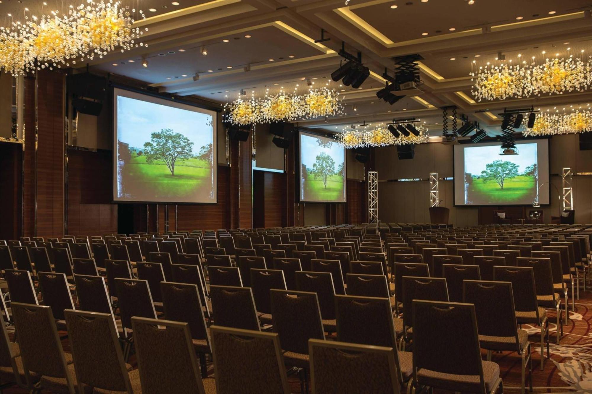 Renaissance Johor Bahru Hotel Exterior photo The Grand Ballroom